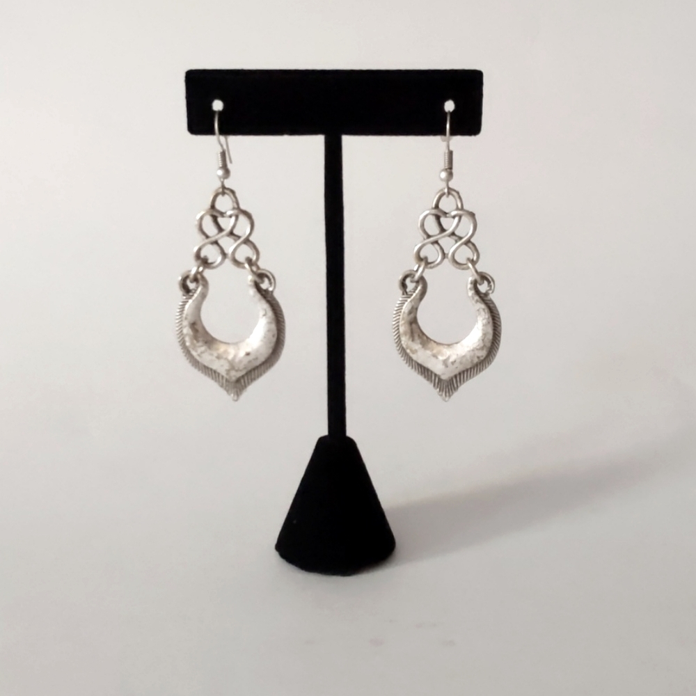 Earrings with Exotic Flair